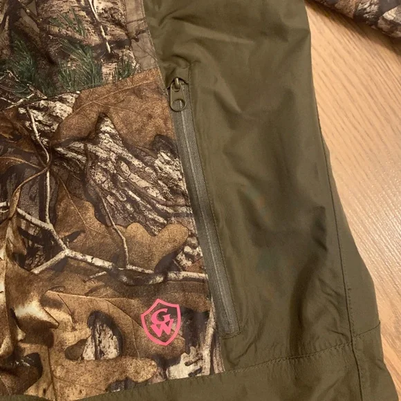 Camo Hooded Lightweight Rain Jacket - Picture 7 of 10
